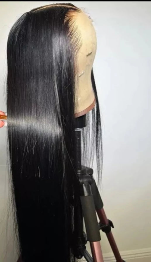 Straight Invisible HD Lace Front Wig. HD Melt Lace.
