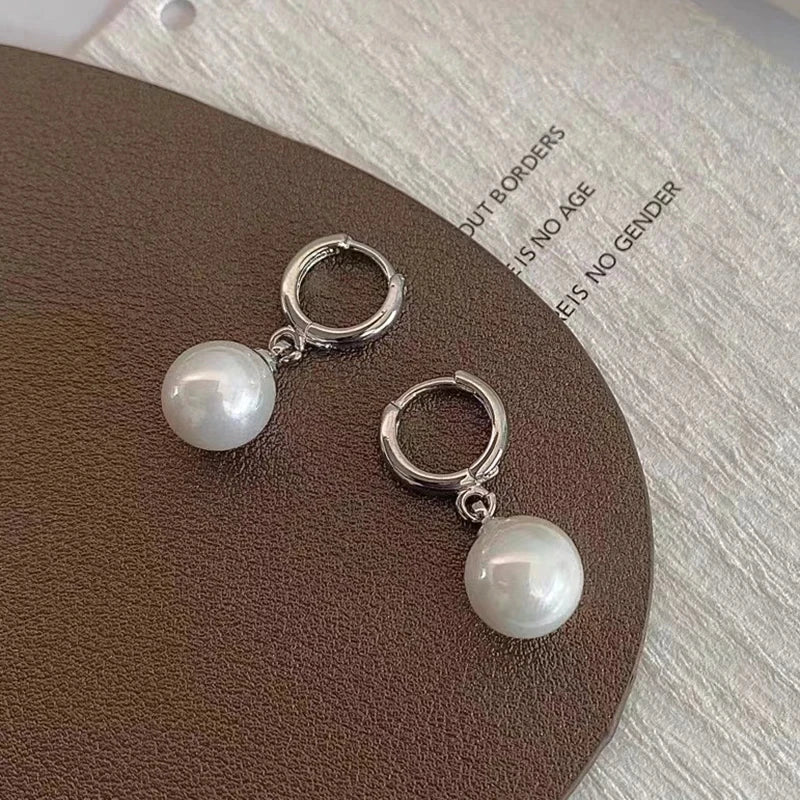 Gold & Pearl Drop Earrings – Timeless Elegance with a Modern Twist