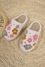 Load image into Gallery viewer, White Floral Fuzzy Winter Slippers
