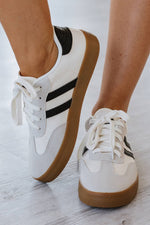 Load image into Gallery viewer, White Striped Lace Up Flat Sneakers
