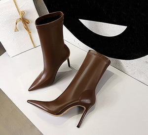 High Quality Pointed-Toe Soft Leather Boots