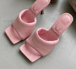 Load image into Gallery viewer, Square-Toe Heels
