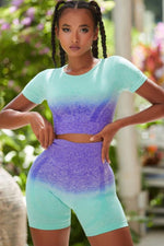 Load image into Gallery viewer, Contrast Top and Shorts Set
