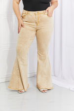 Load image into Gallery viewer, Hem Bell Bottom Jeans in Yellow
