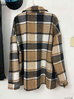 Load image into Gallery viewer, The Cozy Check Plaid Jacket
